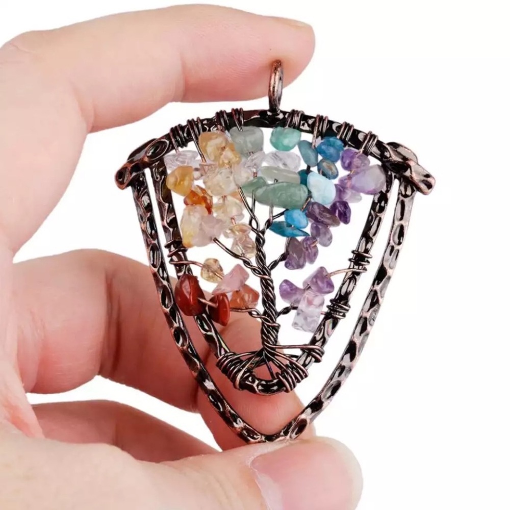 Quartz Crystal Tree of Life Healing Necklace - Picture 2 of 15